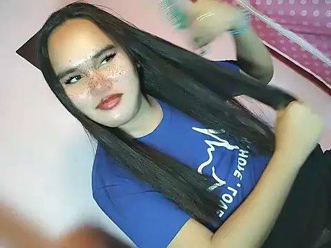 TASTE LIKECANDY online show from March 17, 11:56 am