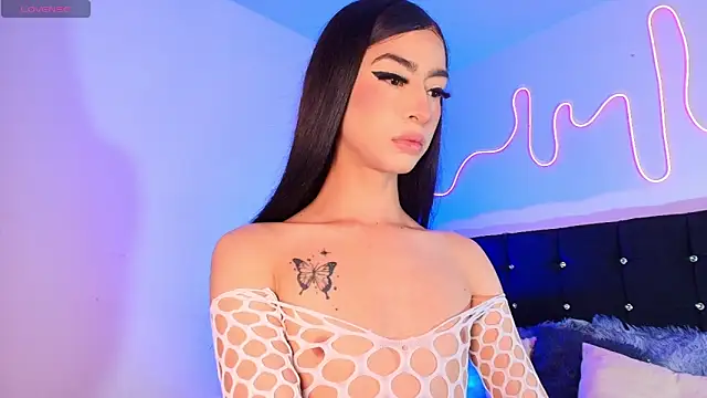 Martina Sky  online show from March 28, 7:05 pm