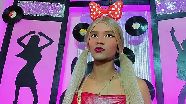 Samantha Ortega  online show from March 31, 2:08 pm