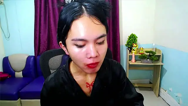 devine goddess online show from April 5, 11:41 am