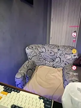 ximenquintana online show from April 29, 1:16 pm