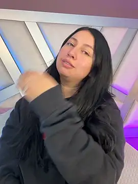 Ashleeyprincess01 online show from April 7, 12:28 pm