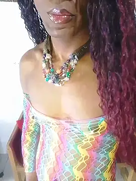 HonneyVictoria online show from March 9, 12:53 pm