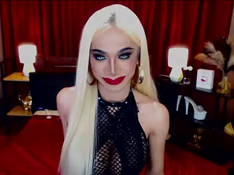 KieraLee online show from March 24, 5:01 am