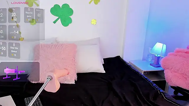 Eve-01 online show from March 20, 8:10 pm