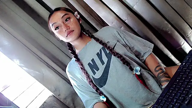 Jessicasfantasy online show from April 2, 4:32 am