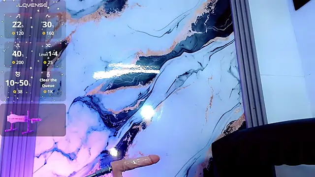 Mia Colucci- online show from April 14, 11:48 am