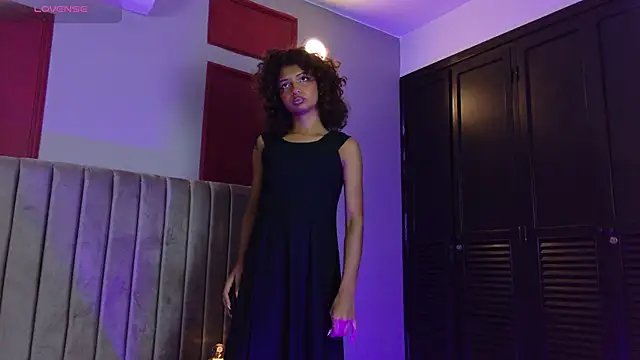 miablanc cr online show from April 10, 11:49 am