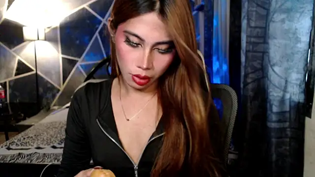 demeterfoxx online show from April 12, 2:15 am