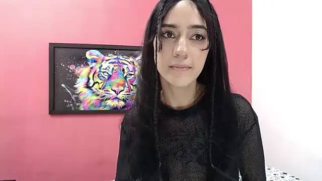 romina white18 online show from March 28, 8:27 am