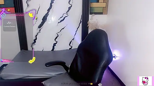  emma miller online show from July 9, 11:47 am