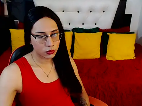 stephanie dollss online show from June 3, 5:38 pm