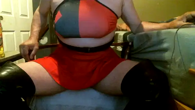 sissyslave1999 online show from June 24, 3:04 am