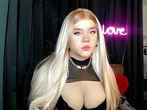 ExpensiveTiffanyxx online show from June 28, 12:31 pm