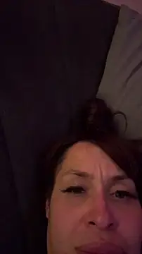 imisamoore69 online show from November 8, 7:42 am