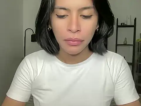 your bianca69 online show from October 29, 8:34 am