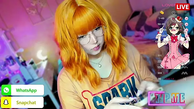 HOTnWILDalice online show from September 30, 2:33 am