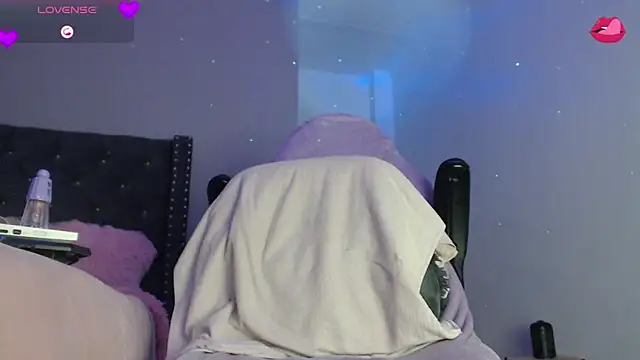 Afroditahott online show from October 16, 3:07 am