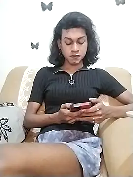 Nisha555 online show from October 5, 6:07 pm