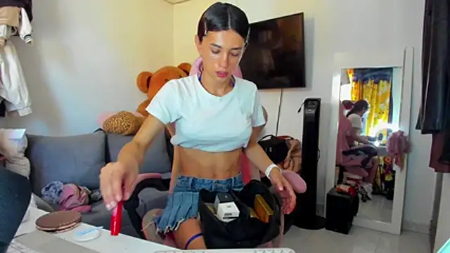 Lawrncesofiets online show from August 2, 6:18 pm