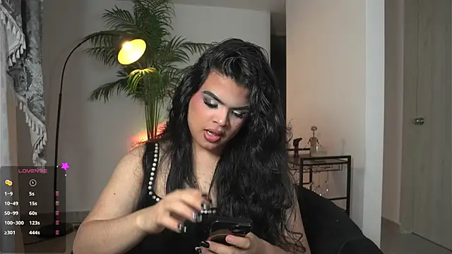 artechloe online show from May 7, 2:07 am