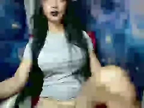 Snapshot of XXsexylongcockXX chatting on October 6, 12:32 am XXsexylongcockXX online show from October 6, 12:32 am