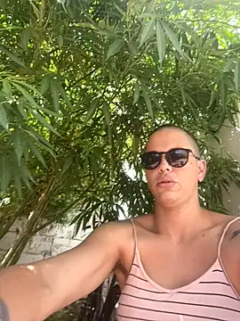 Alicbranca online show from February 13, 3:19 pm