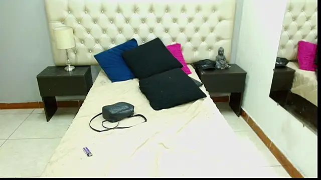 nomy 07 online show from July 30, 5:34 pm
