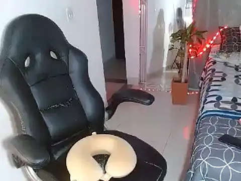 Ariana girlhots online show from March 13, 3:11 am