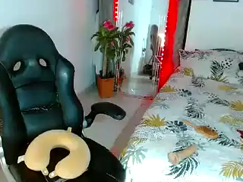 Ariana girlhots online show from March 23, 5:32 am