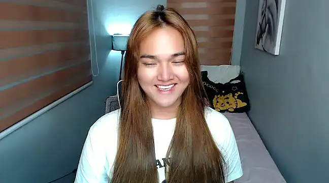 MoaningKylie online show from December 18, 10:51 am