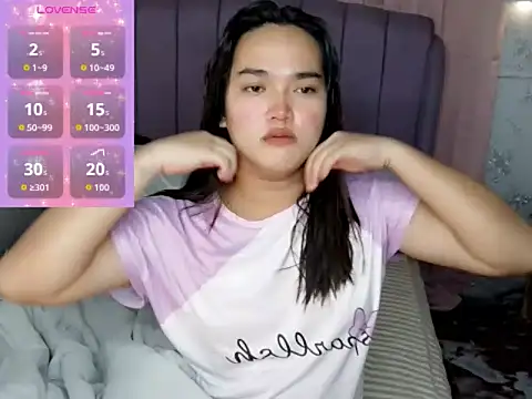 MoaningKylie online show from February 22, 9:01 am