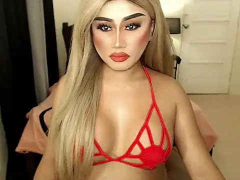 MISTRESS OF EVILCUMxx online show from March 18, 6:50 pm