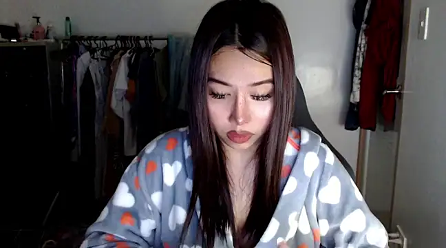 urqueendominant online show from February 20, 6:06 am