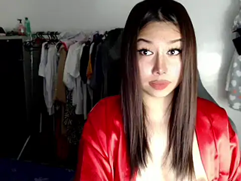 urqueendominant online show from March 3, 5:29 am