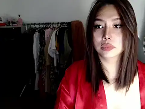 urqueendominant online show from March 12, 12:31 am