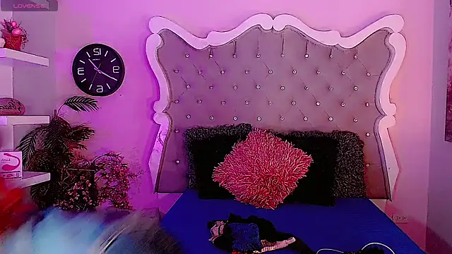 LeyXandrabraz online show from January 12, 8:49 pm