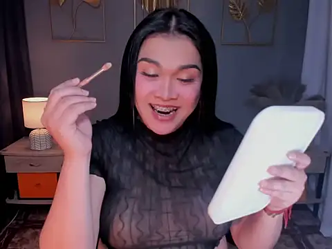 MaxeneCullens online show from September 12, 7:39 am