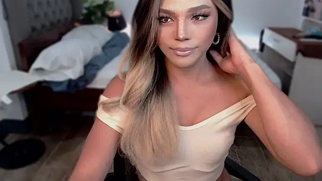 liaa lurrecams online show from September 24, 4:13 pm