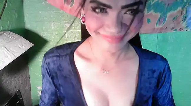 Rosebaumgardner1234 online show from March 16, 11:37 am