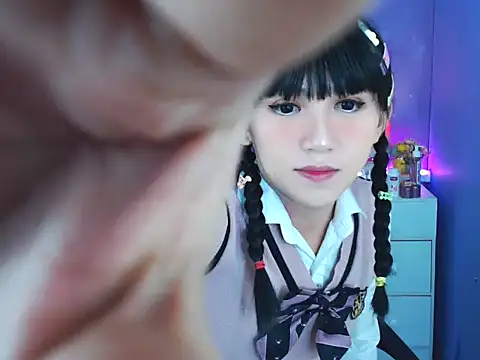 Snapshot of urlovelyfreya chatting on October 9, 5:25 pm urlovelyfreya online show from October 9, 5:25 pm