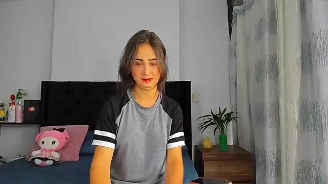AndreaStivens online show from September 11, 11:40 am