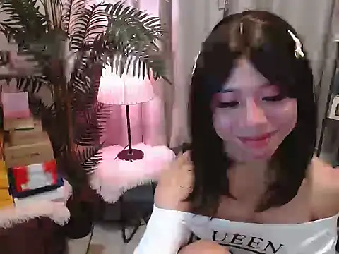 AsianTrixxx online show from April 15, 7:19 pm