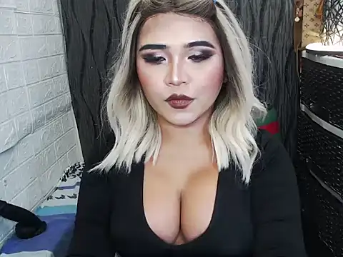 x12inchanaconda online show from October 3, 12:43 am