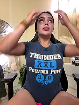 HotstuffCherrySummer online show from November 13, 9:40 am