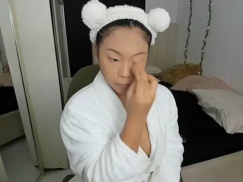 venusangelicxx online show from November 2, 8:18 pm