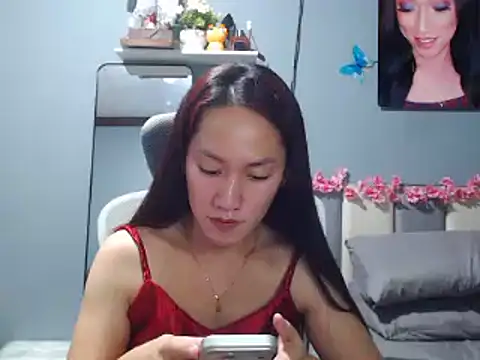 babysuckerxxx online show from June 26, 1:37 pm