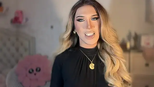 Ts glamxxxx online show from September 12, 1:03 am