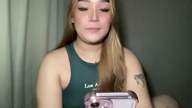 MissCataleyaxxx online show from January 28, 12:00 pm