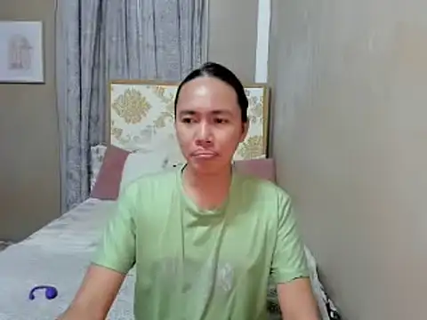 lady kim boner online show from March 16, 10:42 am